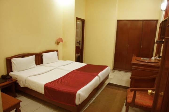 Treebo Trend Corporate Inn Chandīgarh Dış mekan fotoğraf