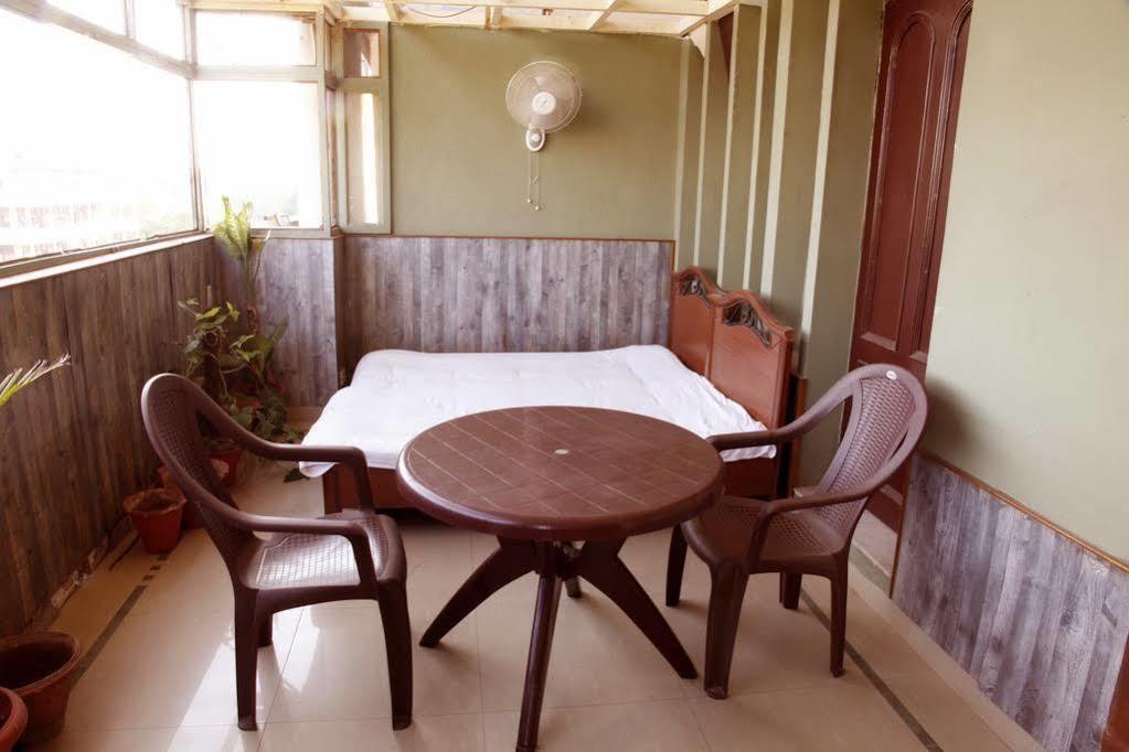 Treebo Trend Corporate Inn Chandīgarh Dış mekan fotoğraf