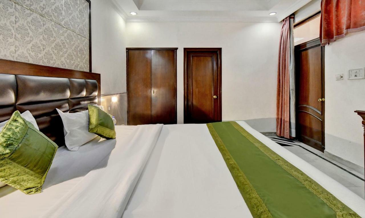Treebo Trend Corporate Inn Chandīgarh Dış mekan fotoğraf