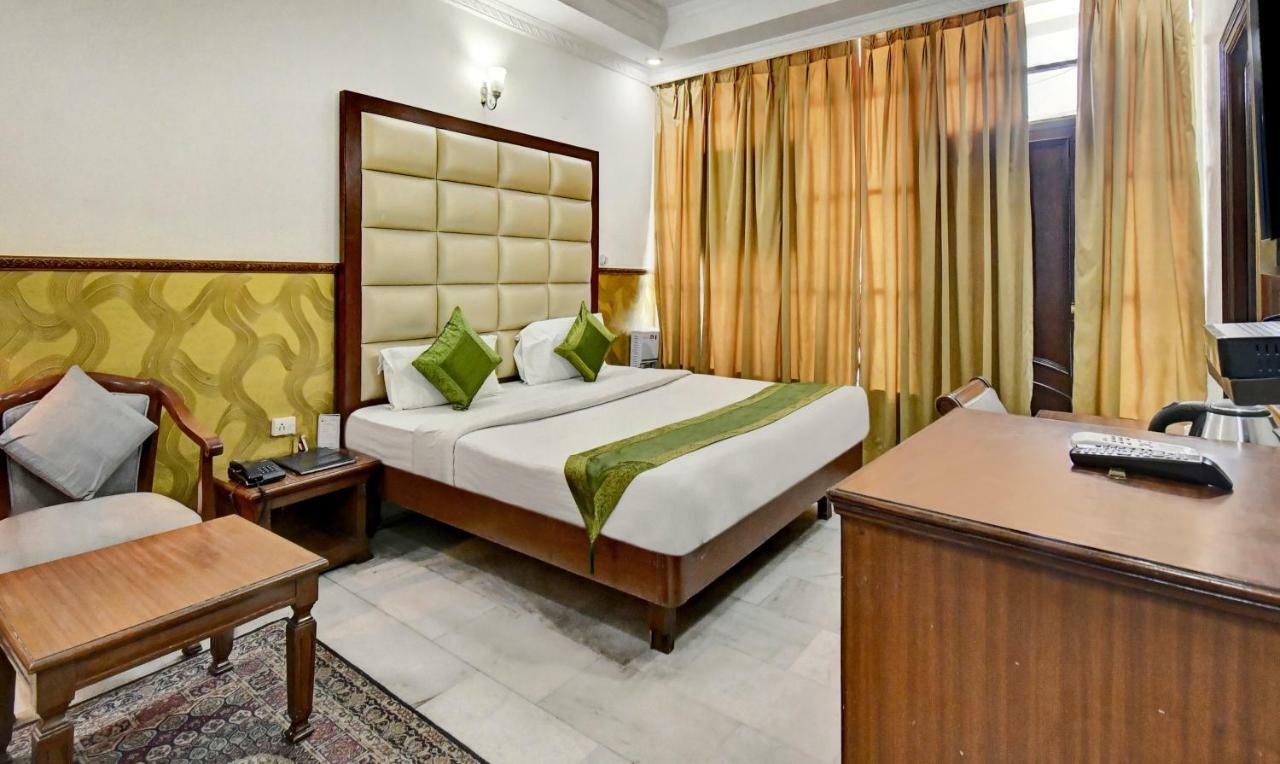 Treebo Trend Corporate Inn Chandīgarh Dış mekan fotoğraf