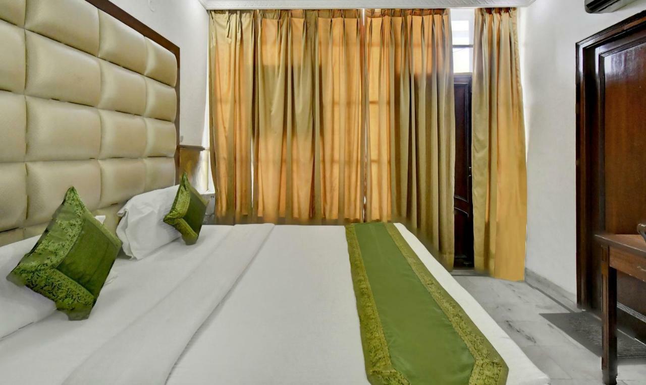 Treebo Trend Corporate Inn Chandīgarh Dış mekan fotoğraf